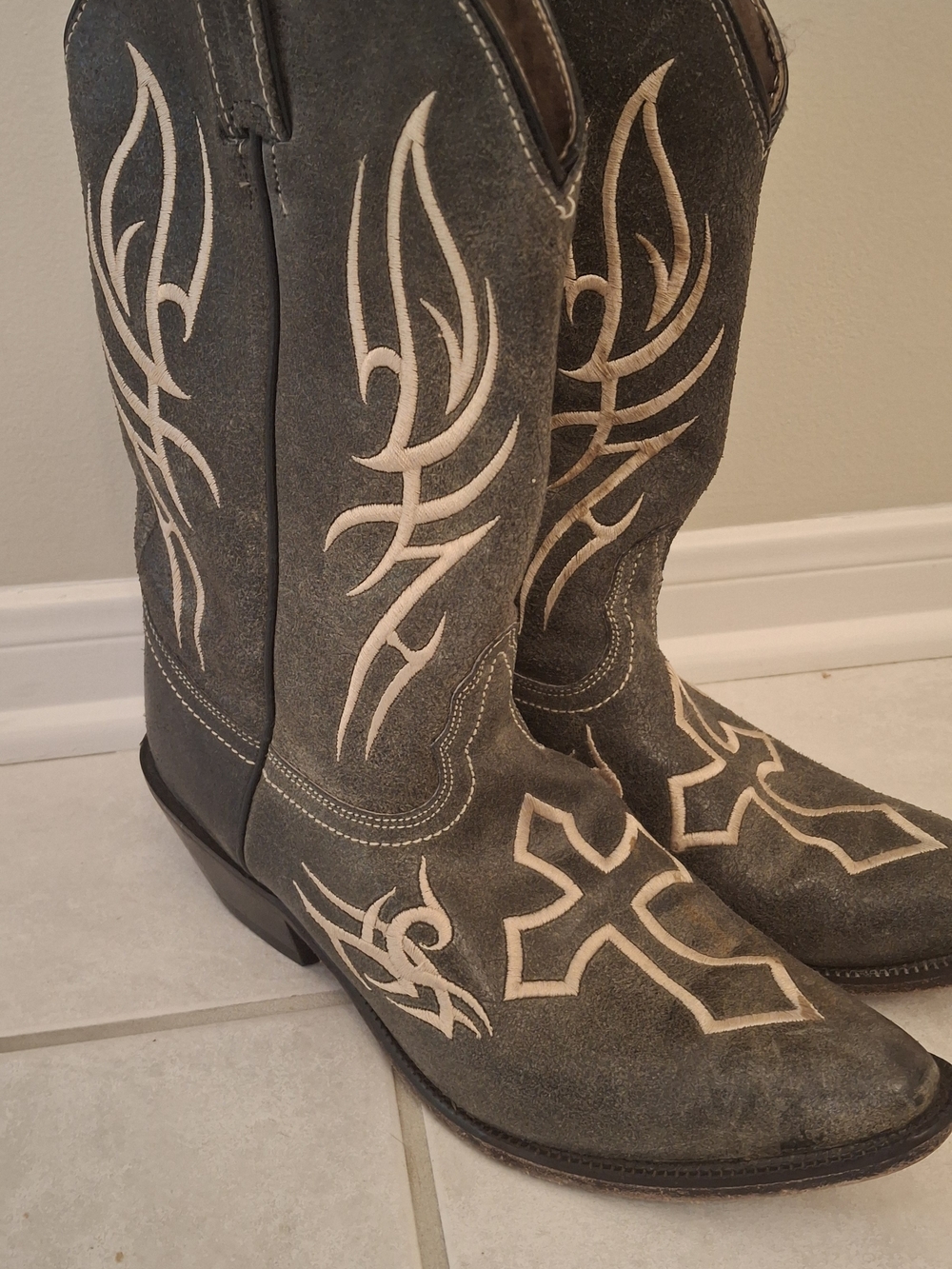 Justin Boots Gray Suede Western Boot Interior Logo